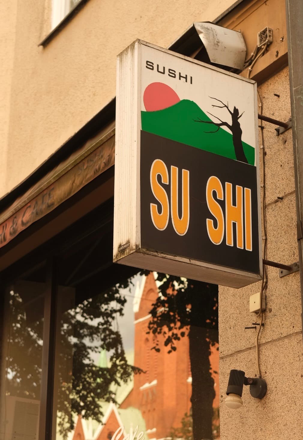 Shogun Sushi Bar logo - Authentic Japanese sushi restaurant